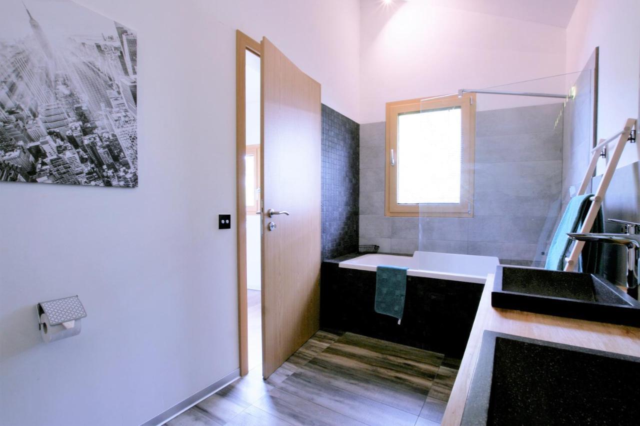 Montreux Holiday Home Buitenkant foto