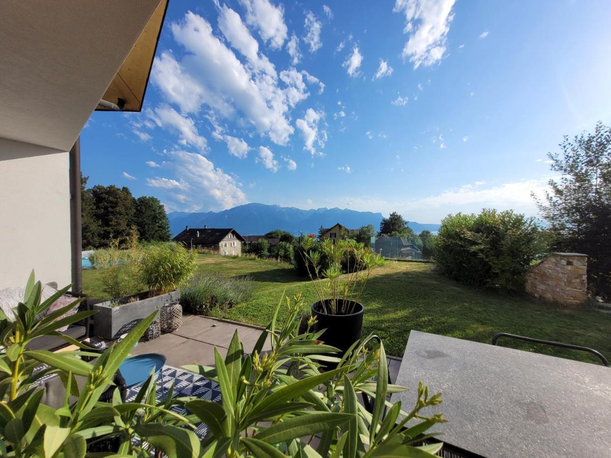 Montreux Holiday Home Buitenkant foto