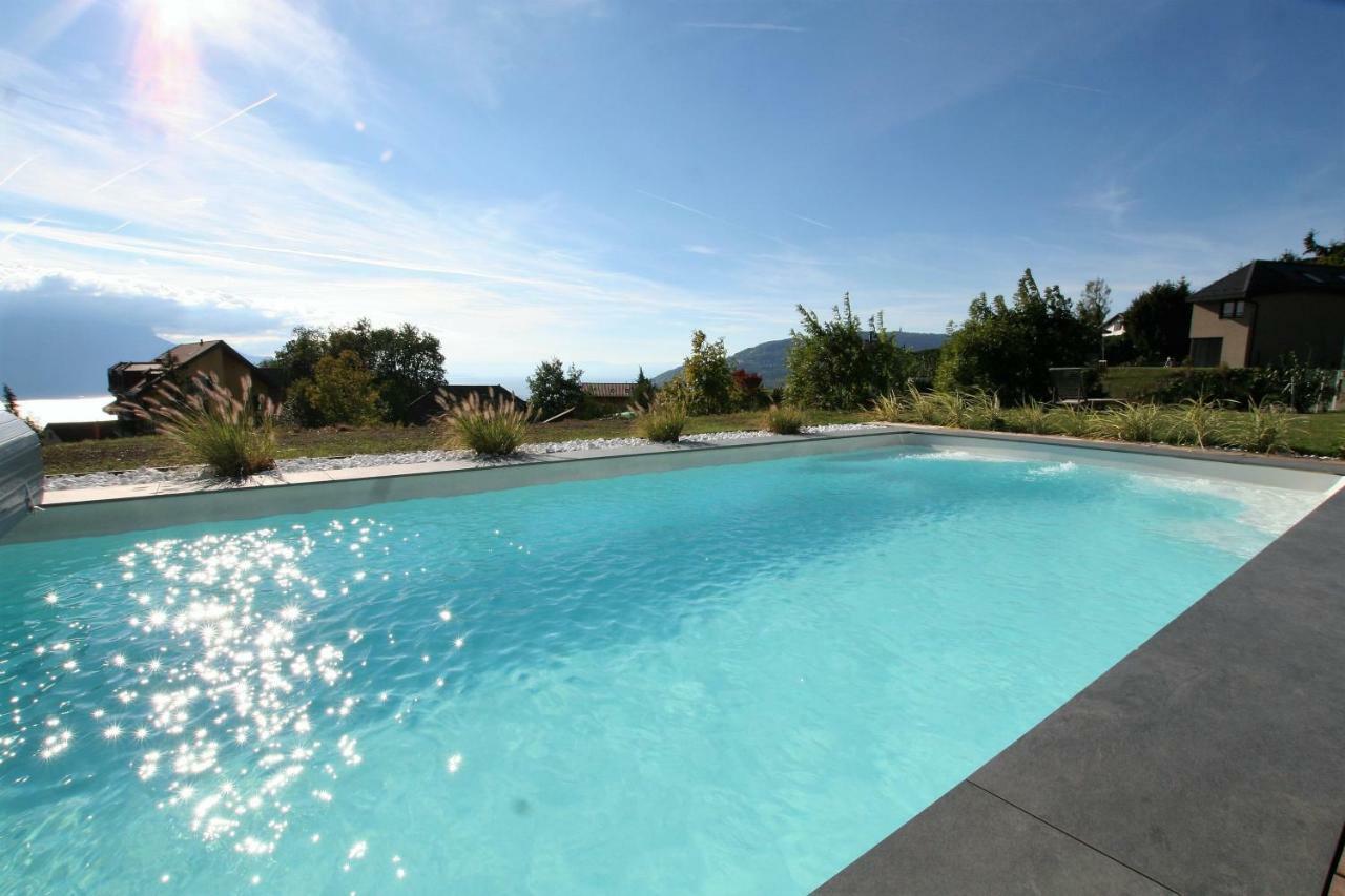 Montreux Holiday Home Buitenkant foto