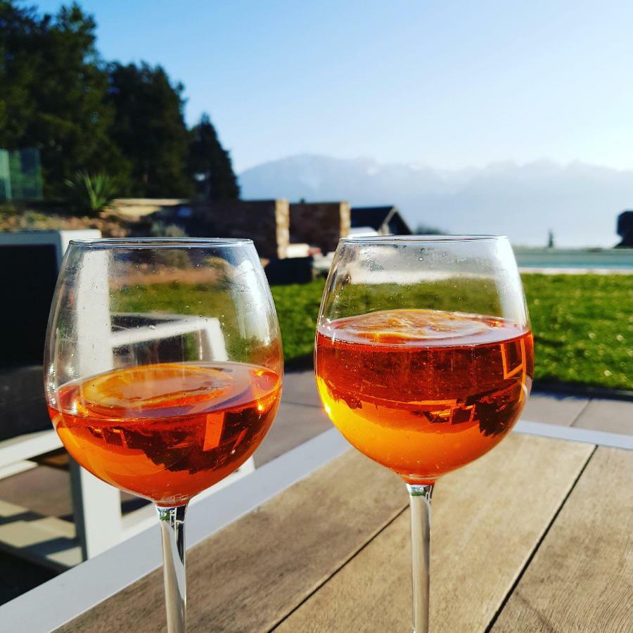 Montreux Holiday Home Buitenkant foto